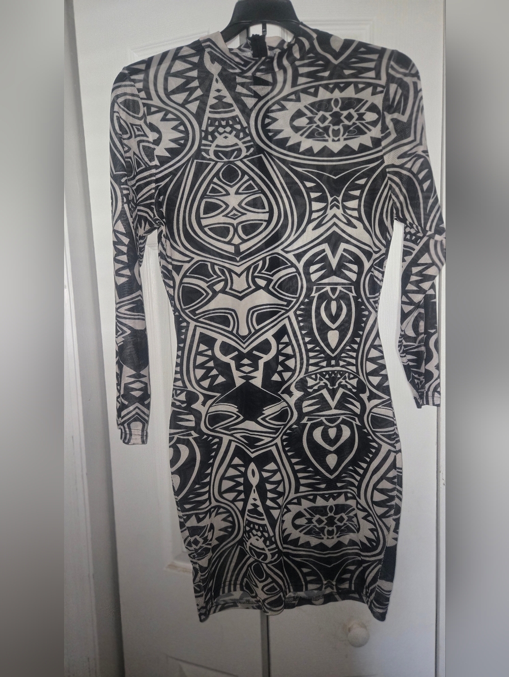 Black & White Geometric Sheer Bodycon Dress - Women - Picture 2 of 5